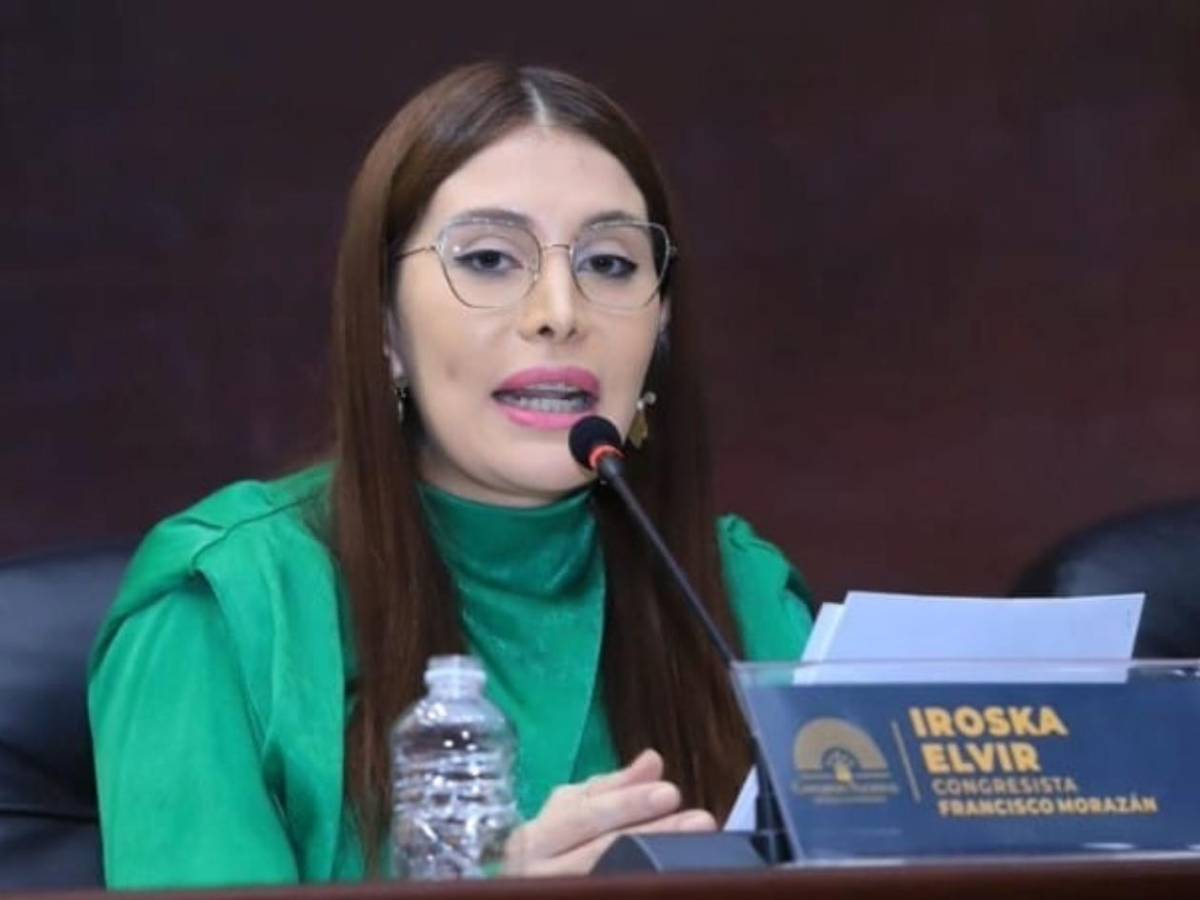 Ricardo Salgado e Iroshka Elvir desatan pelea en redes: “No sabe quién soy yo”