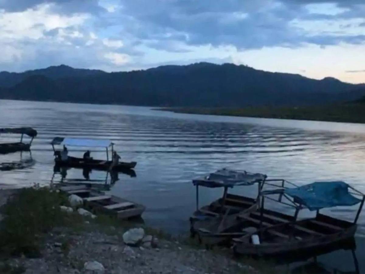 Hallan el cuerpo de Sofía Díaz tras accidente de lancha en el embalse de El Cajón, Yoro