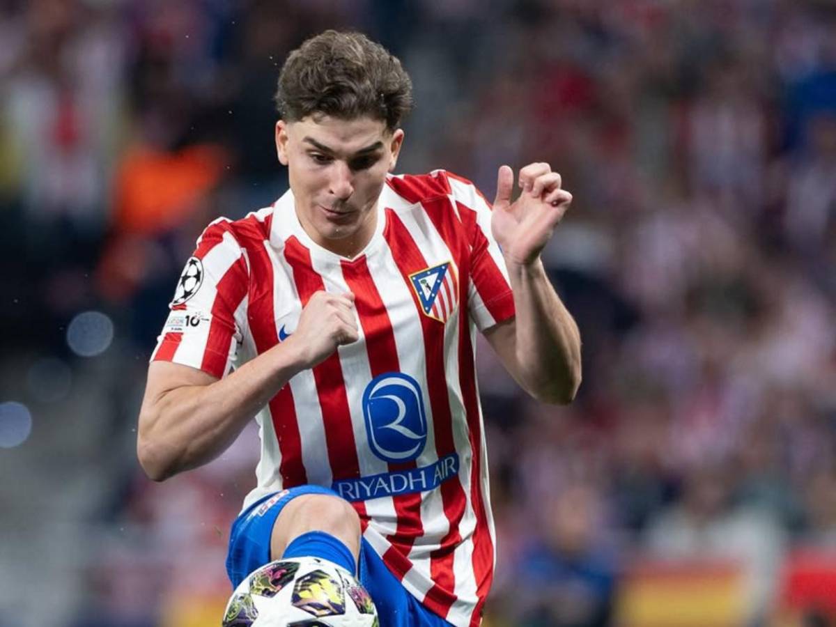 Julián Álvarez da el bombazo: Elige equipo tras ofertas de Barcelona, PSG y Arsenal