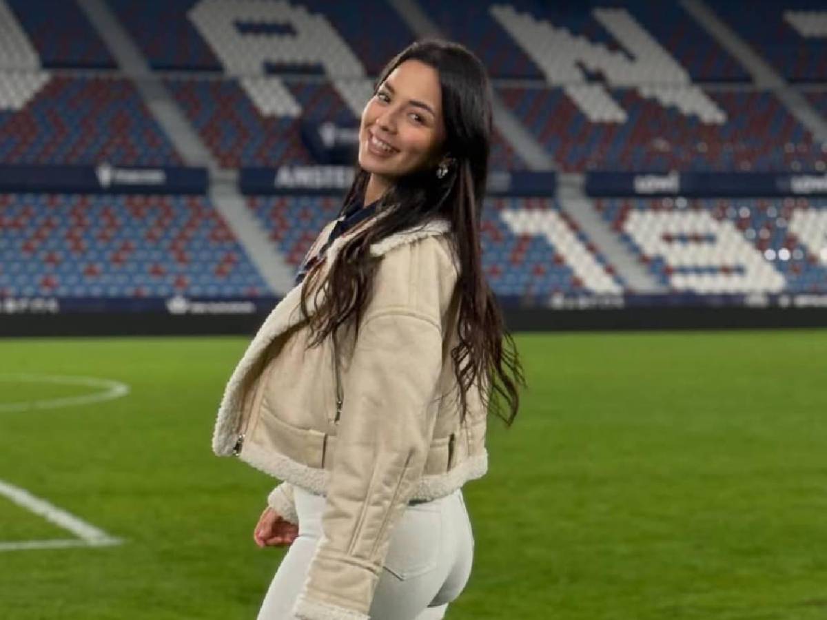 Esposa de futbolista de Honduras reacciona sin rodeos tras críticas por derrota ante Martinica