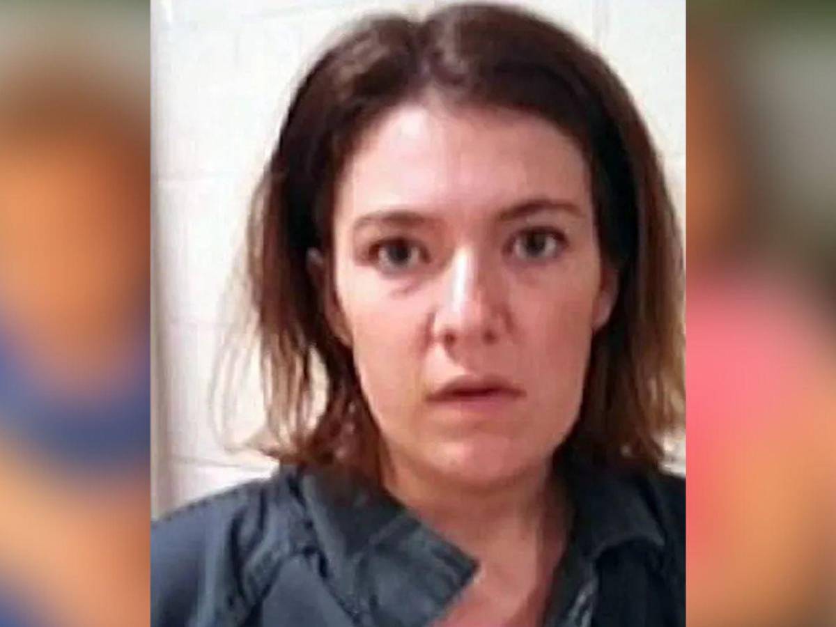 Mujer ultimó a sus dos hijos y se burló confesándolo en un grupo