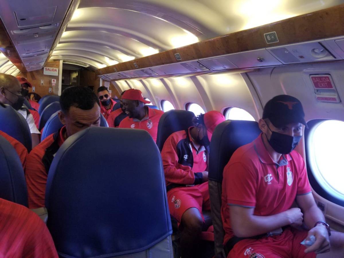 ¿La razón? La Real Sociedad se trasladó vía aérea a Choluteca