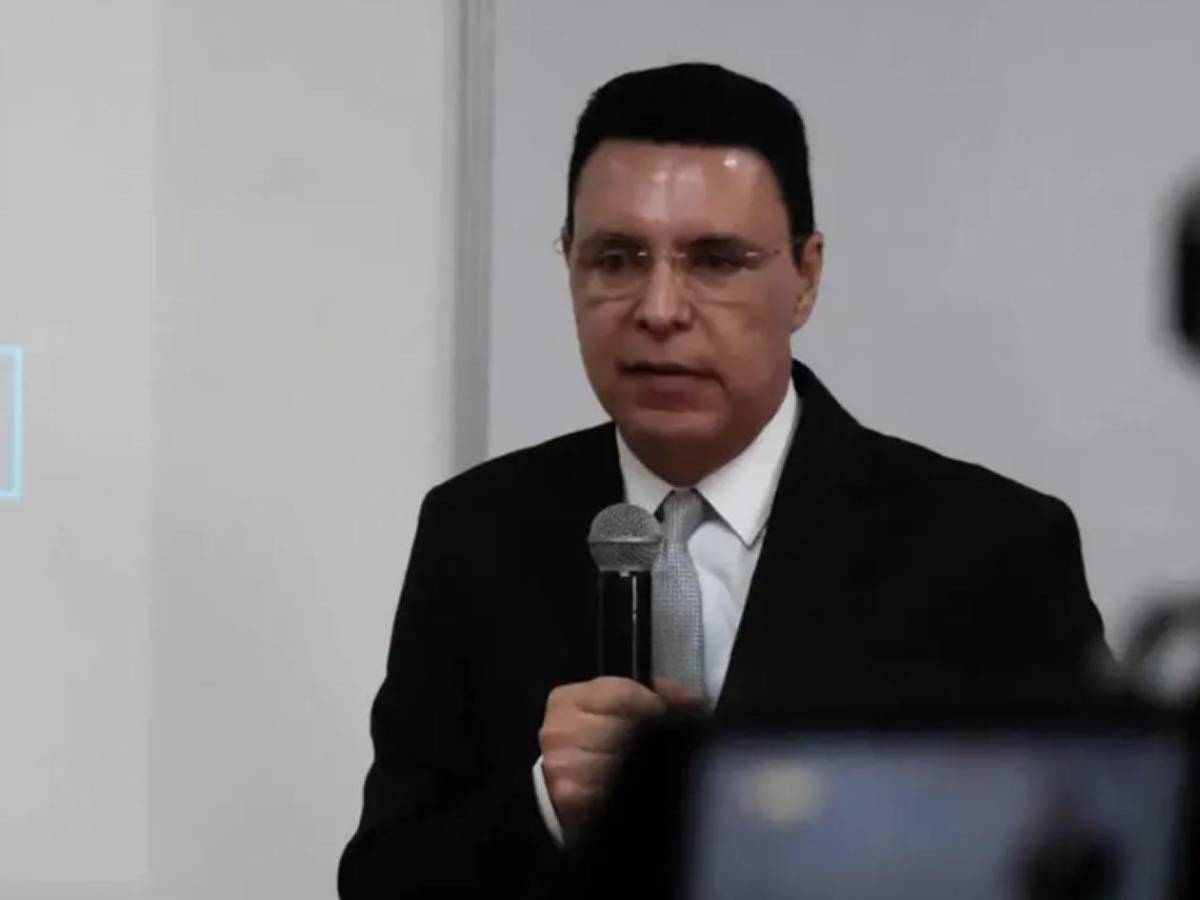 “Mírame a los ojos, a vos te voy a dar una lección”: la supuesta amenaza de JOH a los procuradores del Estado