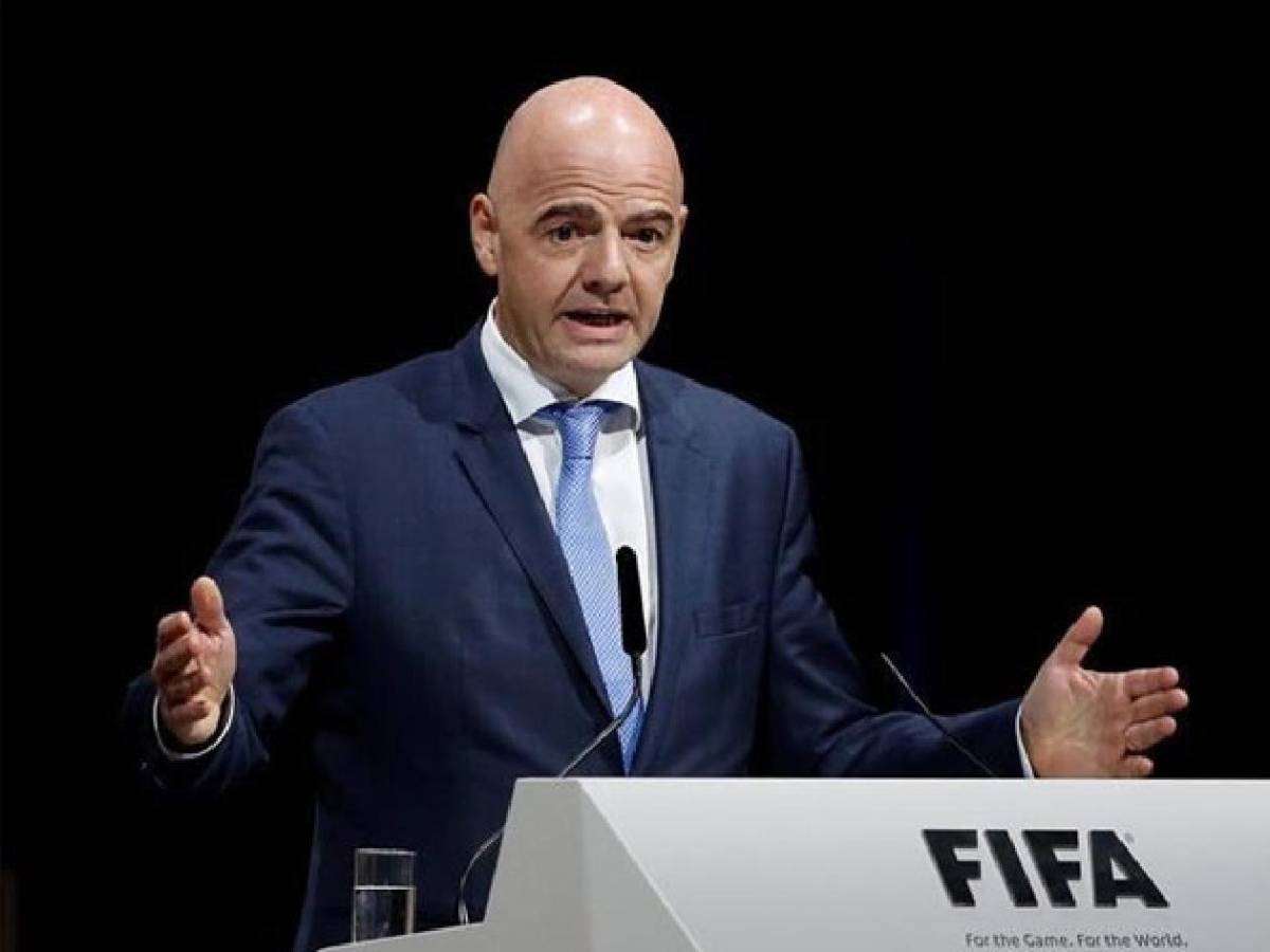 UEFA sacude a FIFA: amenaza a Infantino tras rechazar su plan y revelan peticiones
