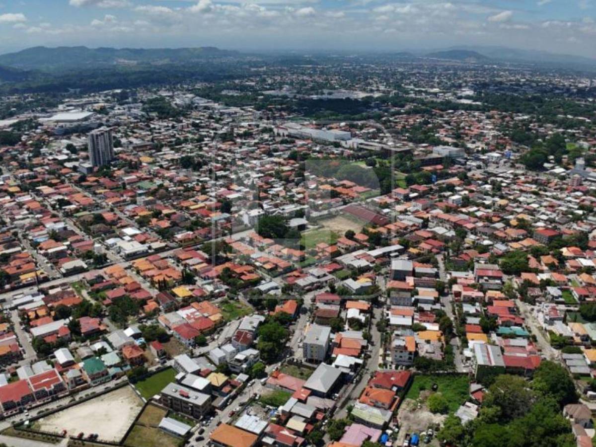 ¡No olvide el paraguas! Copeco pronostica lluvias para esta tarde en San Pedro Sula