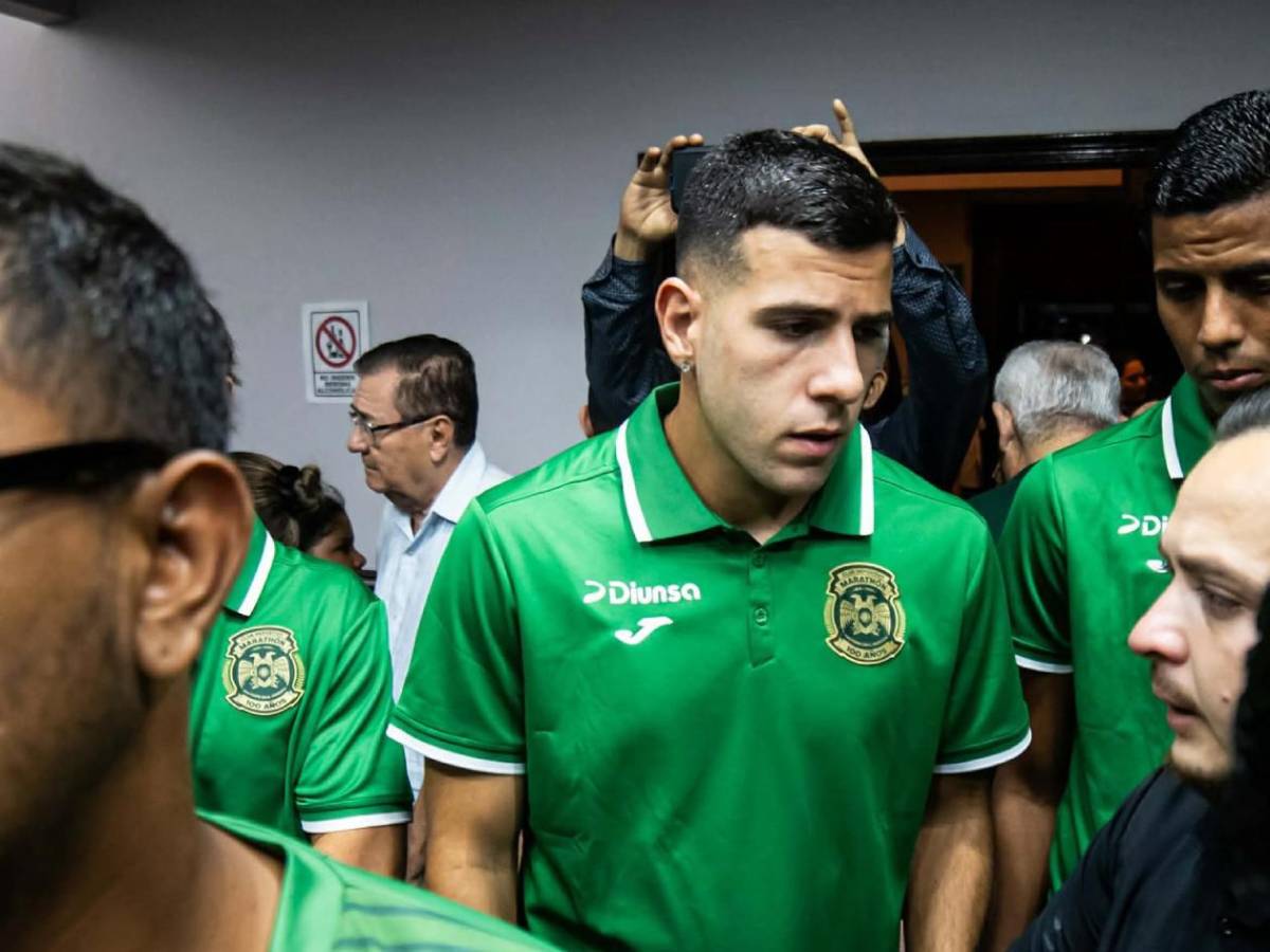 Desgarradoras imágenes en velatorio de Orinson Amaya: Su madre rompió en llanto y aficionados sorprenden