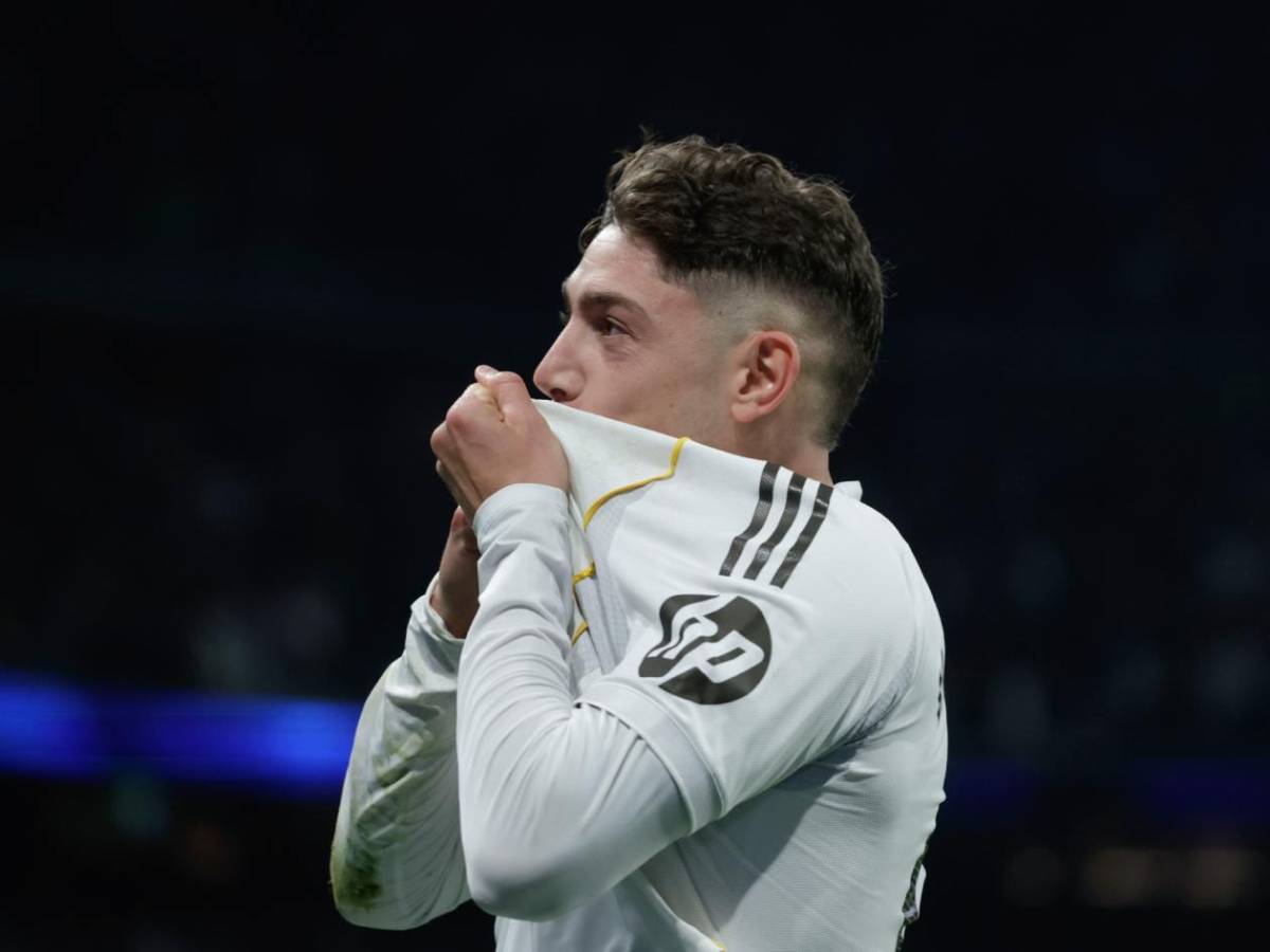 Vinicius contra Simeone, indignación en Real Madrid, Ester Expósito captada infraganti