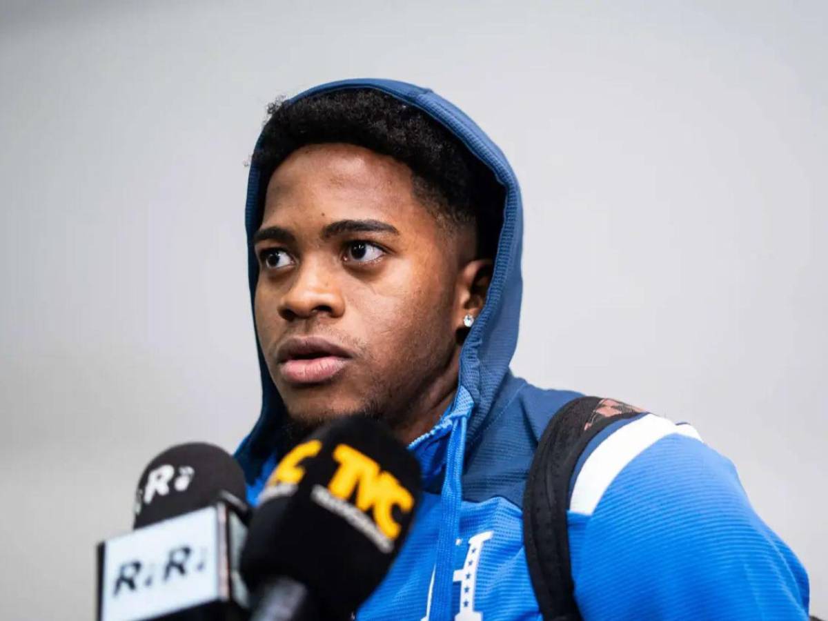 Rostros contentos: así fue la llegada de los seleccionados tras amistoso ante Perú