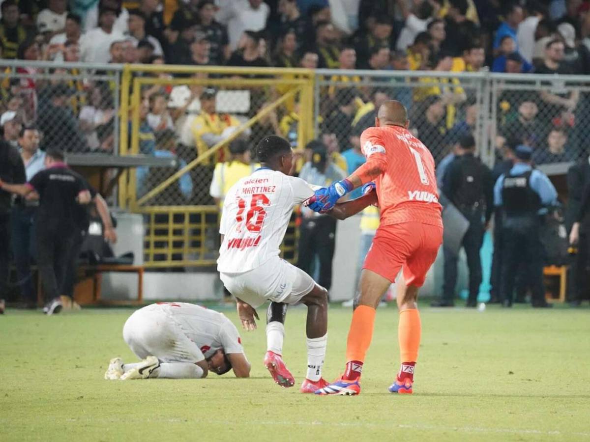 El héroe repentino, Olimpia festeja, llanto, dolor en Real España y sexys bailarinas