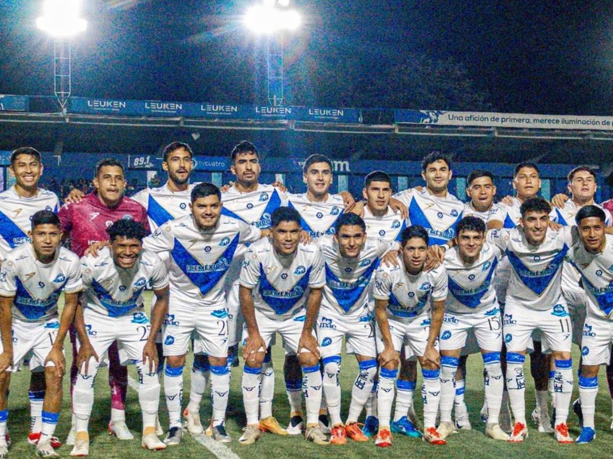 Futbolistas metieron mujeres a la concentración y todo termina en golpes