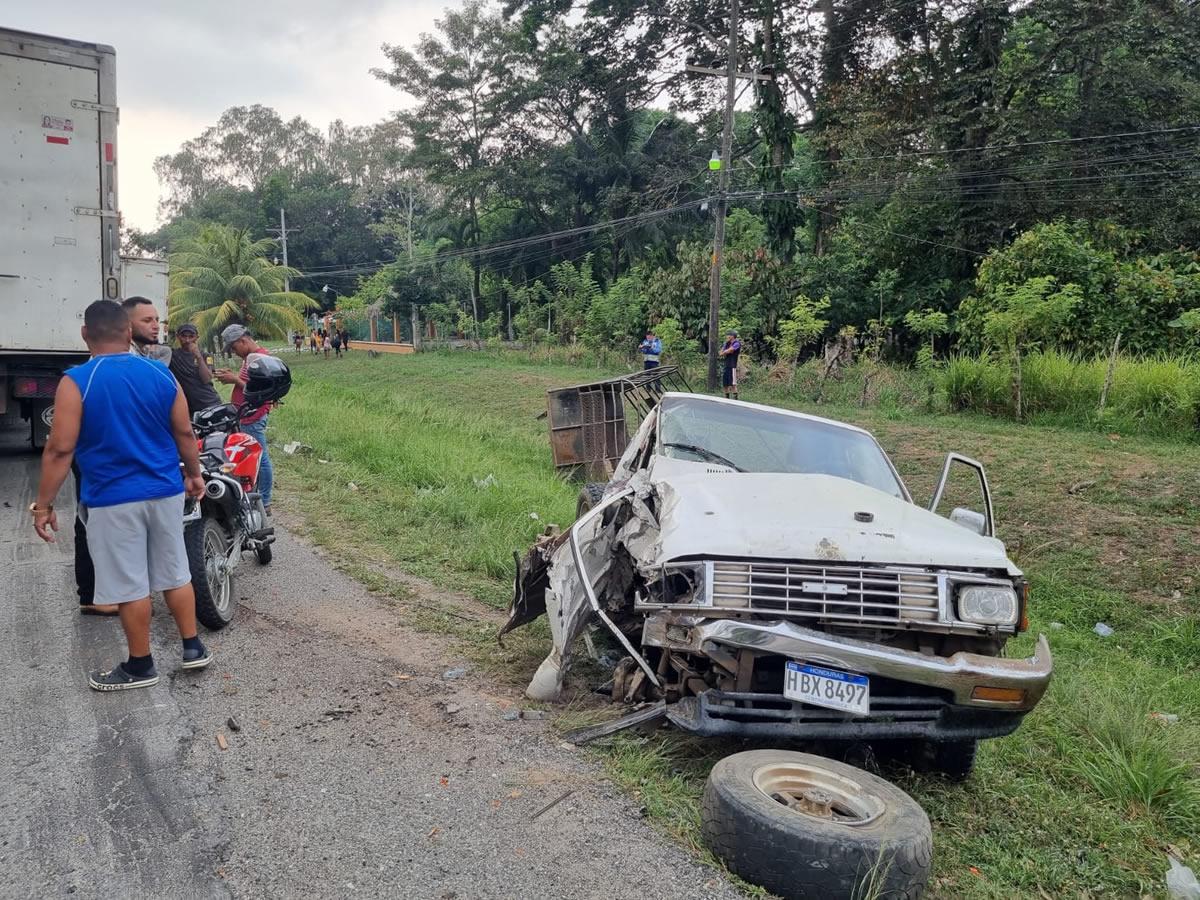 Una persona muerta y otra herida deja accidente en Atlántida