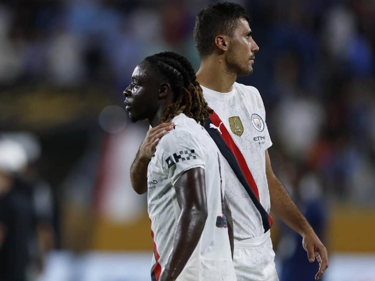 La razón del enfado de Guardiola con el árbitro, dolor del City eliminado y locura