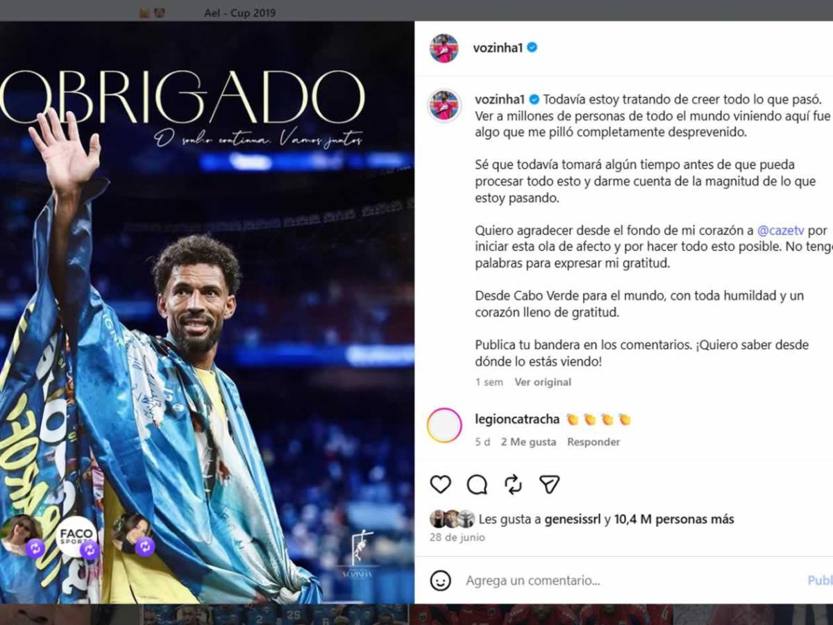 Vozinha ya es número uno tras su Mundial y supera a grandes porteros: ¿Compañero de Messi?