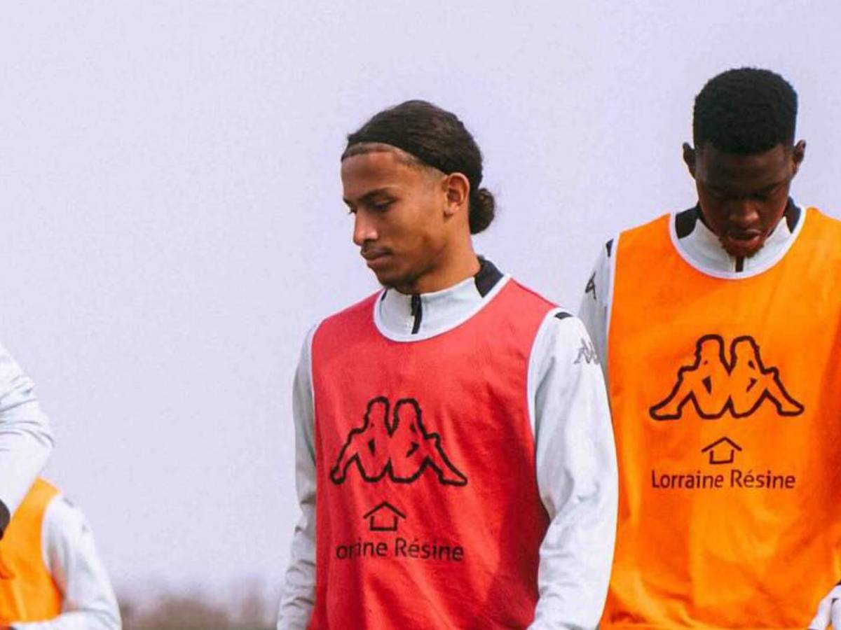 Futbolista lucha por su vida tras espeluznante incendio: Equipo lanza comunicado