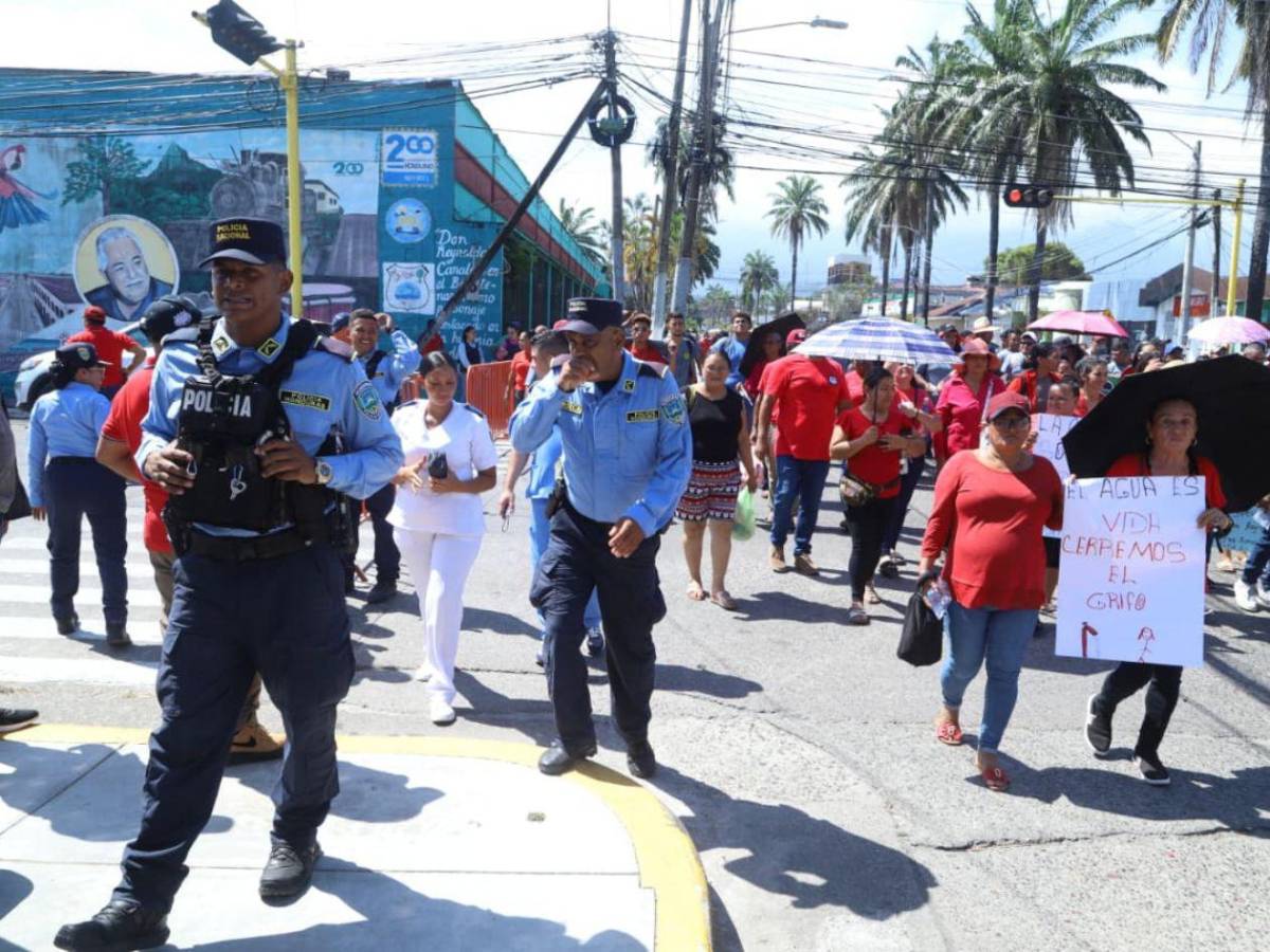La Ceiba marcha en paz: la voz de los trabajadores que sostienen la ciudad