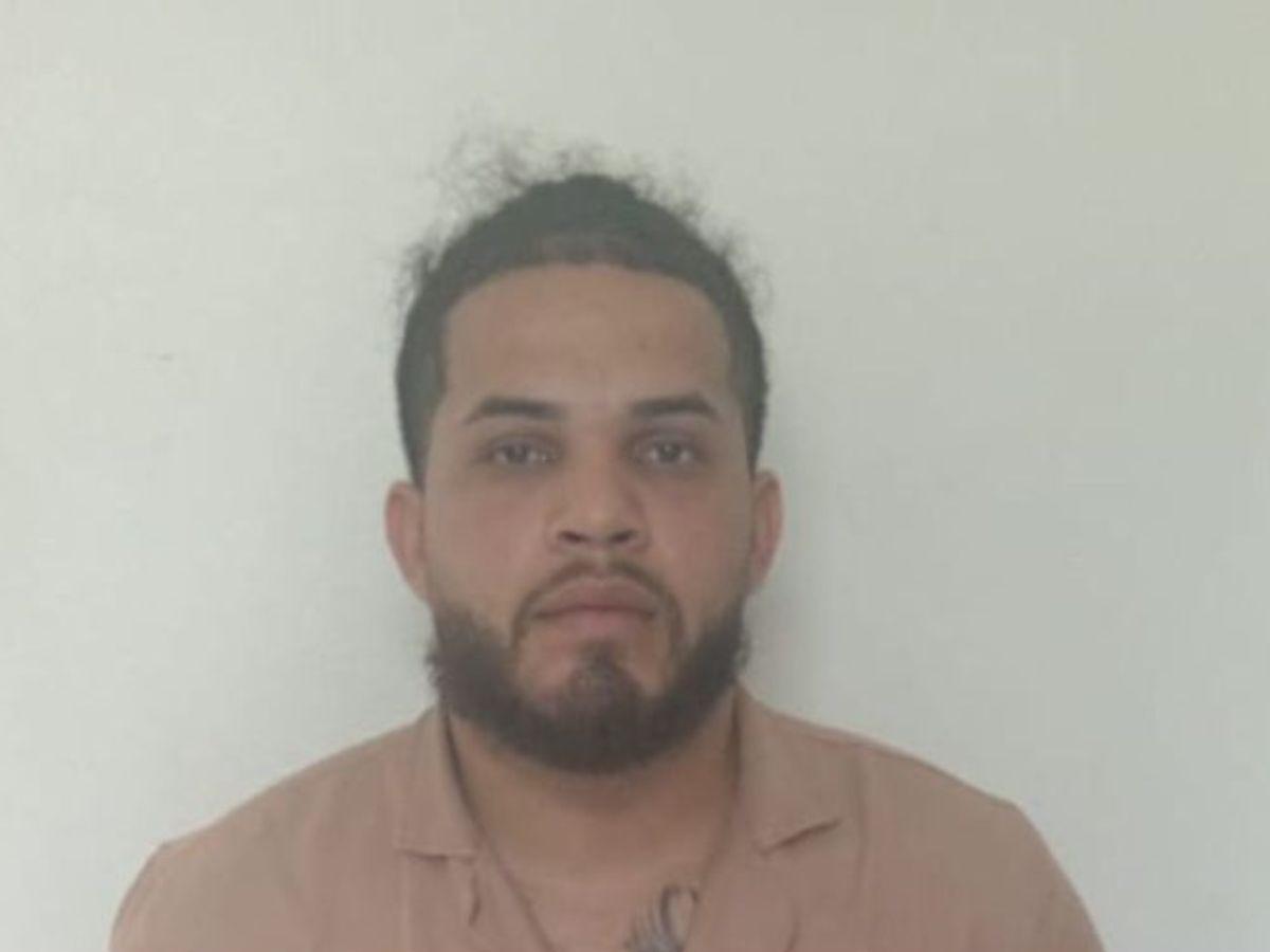 Conductor que causó accidente mortal de abuelo y nieta se defenderá en libertad