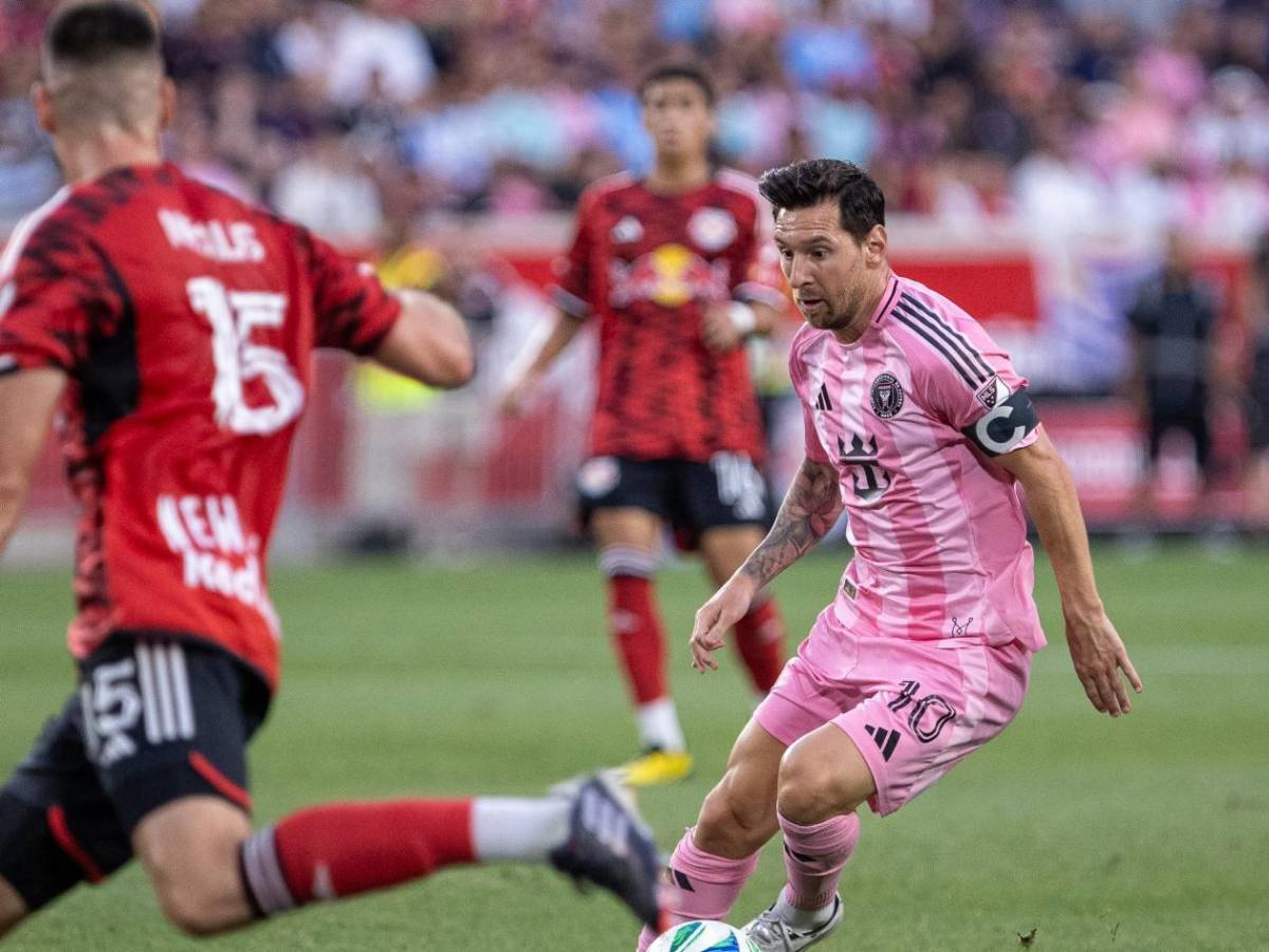 Messi brilla en Nueva York: Consigue dos récords y supera a Cristiano Ronaldo