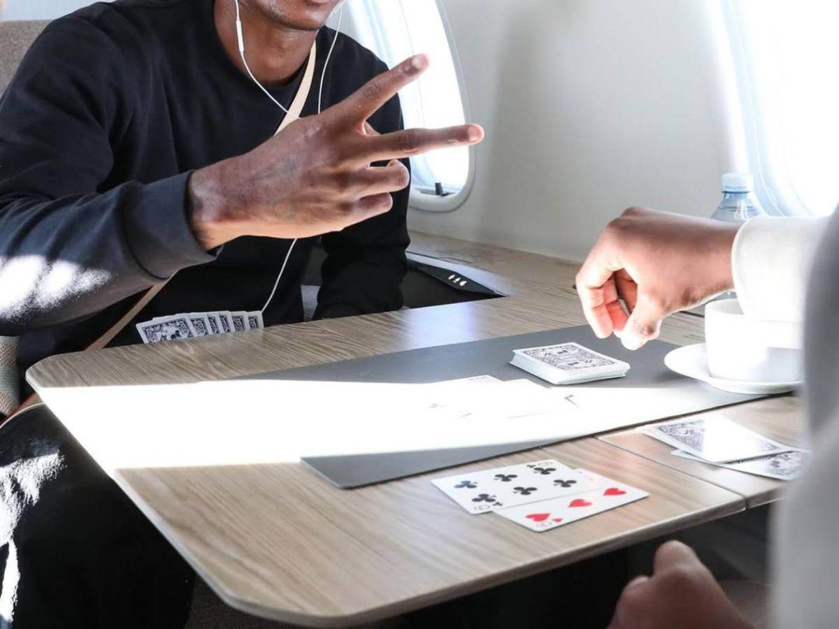 Rashford ya está en Barcelona: primeras imágenes y un mensaje oculto