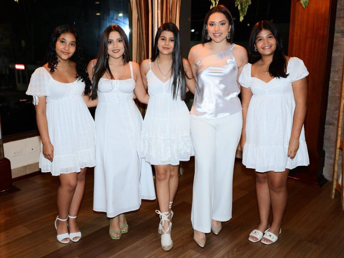 Coctel de bienvenida previo a la boda entre Allery y Francisco