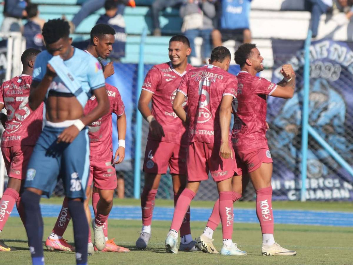 Rodrigo de Olivera destroza a Génesis, Elis sorprende y bella esposa de exfutbolista