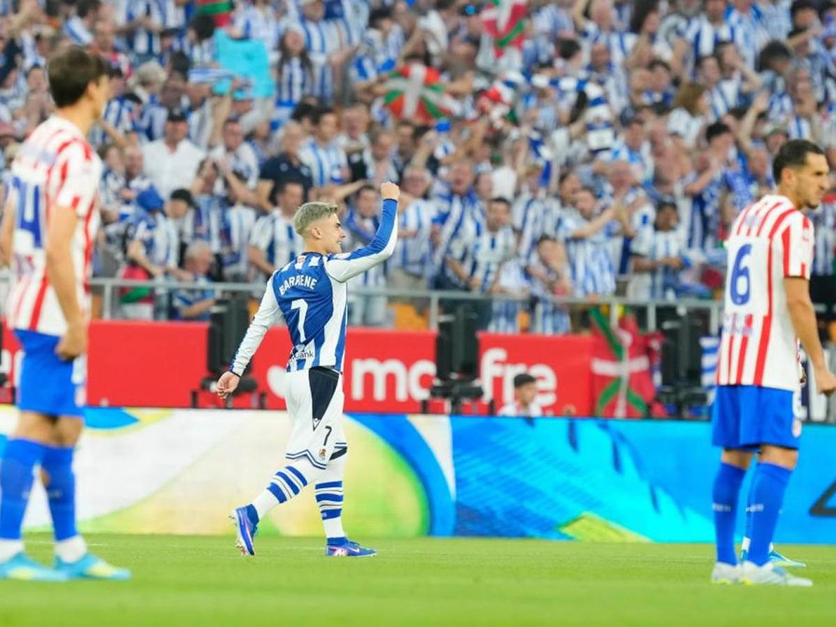 Simeone hundido, Griezmann con triste final y 'madridista' festeja la Copa del Rey