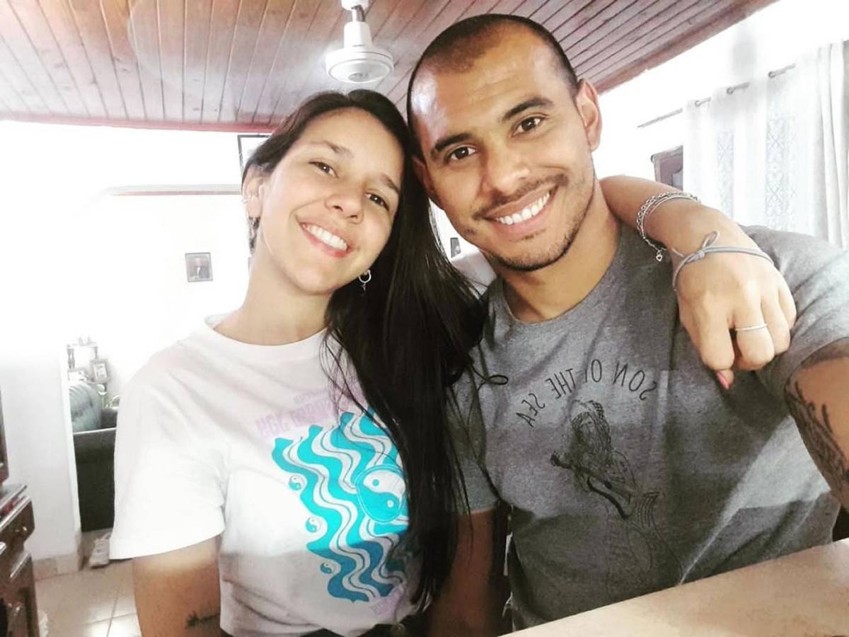 Nutricionista y bella: así es la novia del nuevo goleador de Motagua