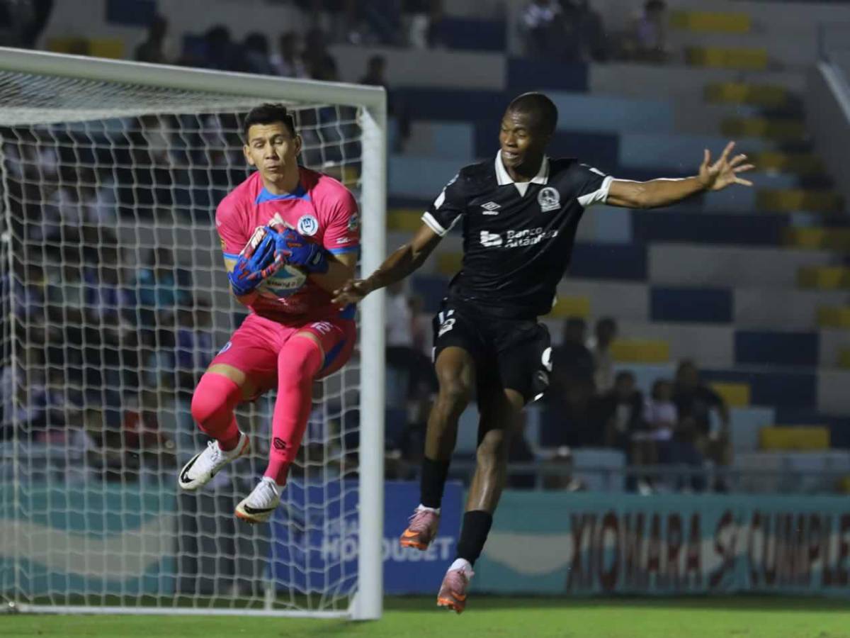 El 'niño' del Victoria que castigó a Olimpia, Espinel frustrado y ¿quién es la sexy colocha?