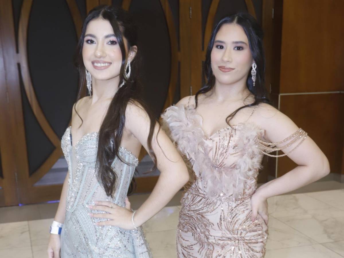 Elegancia y orgullo: Fiesta de graduación 2025 de la Kiddy Kat & Morazzanni