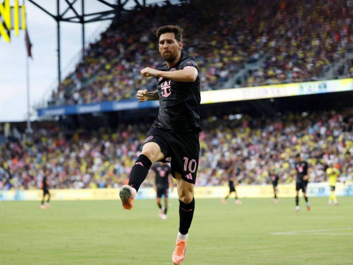 Messi marca hat-trick, el premio que aseguró y el error de Andy Najar