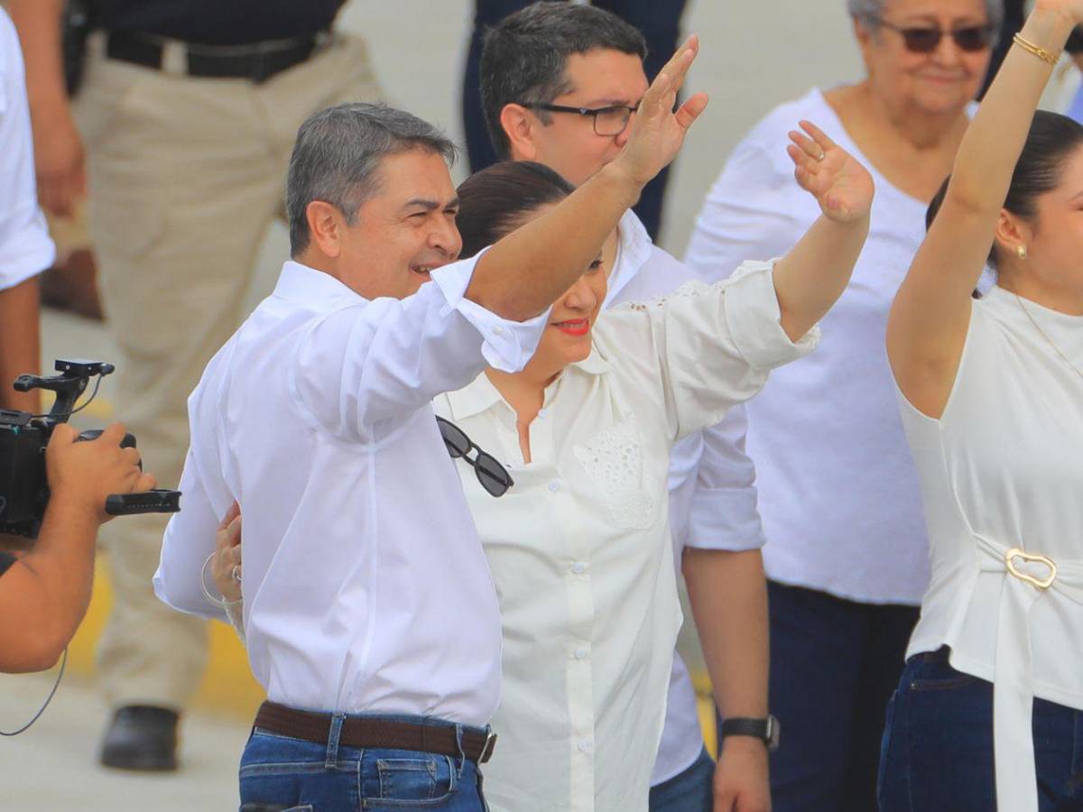 La llegada de Juan Orlando Hernández a Honduras en imágenes