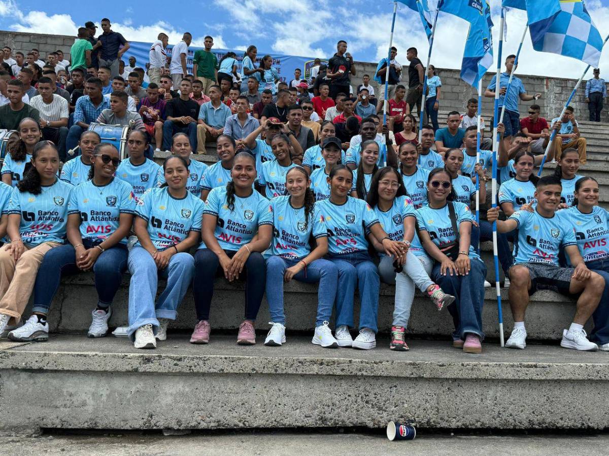 ¿Quién era la bella chica de lentes? Ambiente en el Génesis PN vs Motagua
