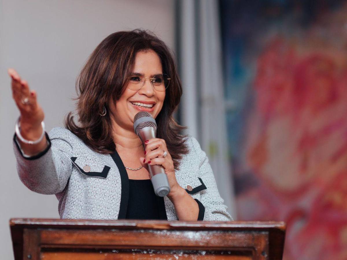 Lo que no sabías de Rixi Moncada, candidata de Libre