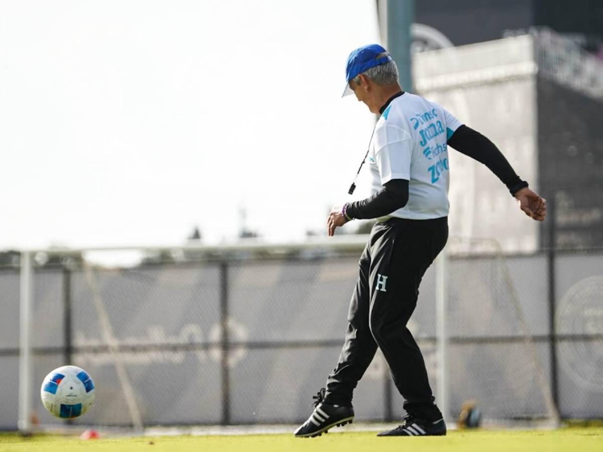 Risas y buen ambiente en entreno de la H antes de enfrentar a Guatemala