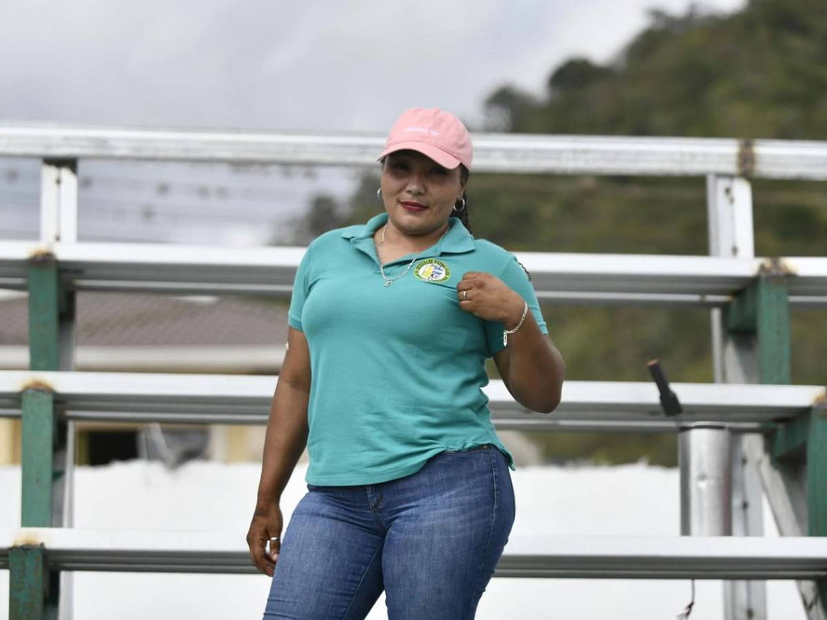 Real España celebra, Juticalpa cabizbajo, inesperado invasor y homenaje