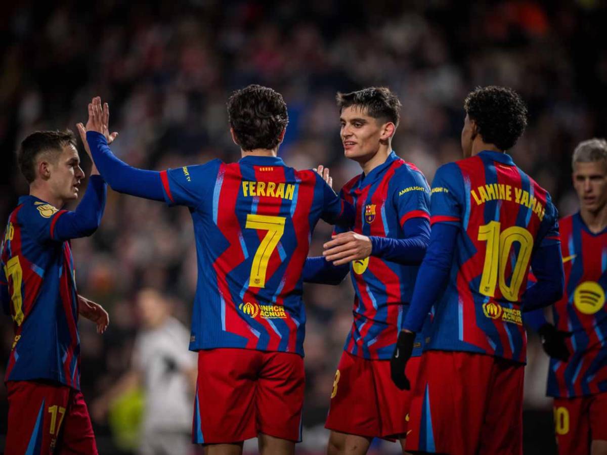 Barcelona, con todo al mercado: los dos fichajes de Flick para la próxima temporada