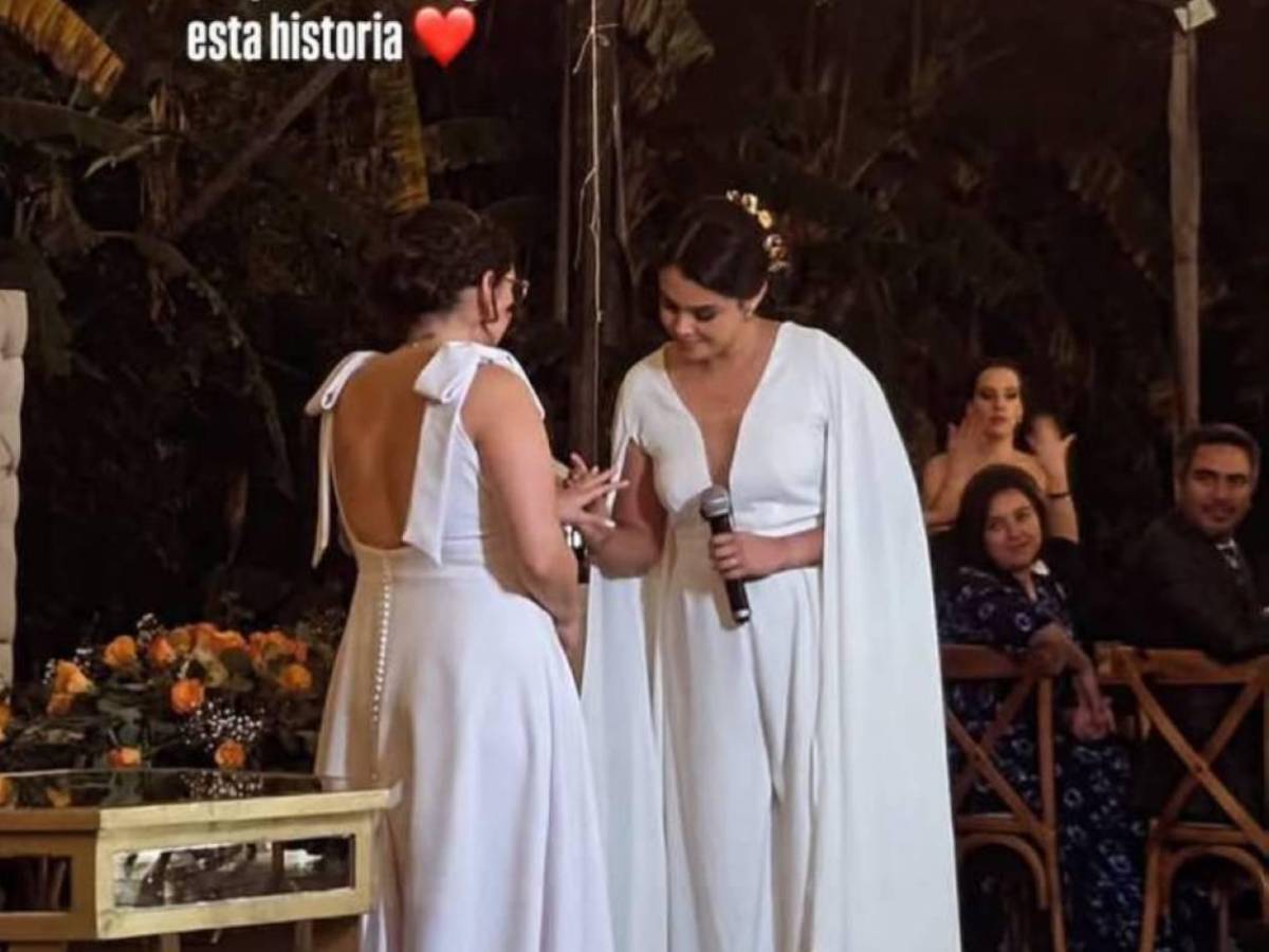 Periodista deportiva se retira, abandona el país y se casa con otra chica en México