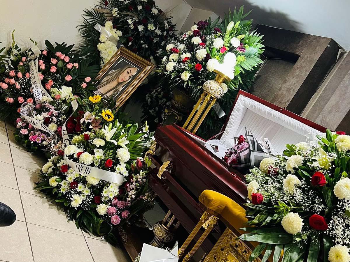 Joven mata a puñaladas a su madre tras discusión por un amigo de ella
