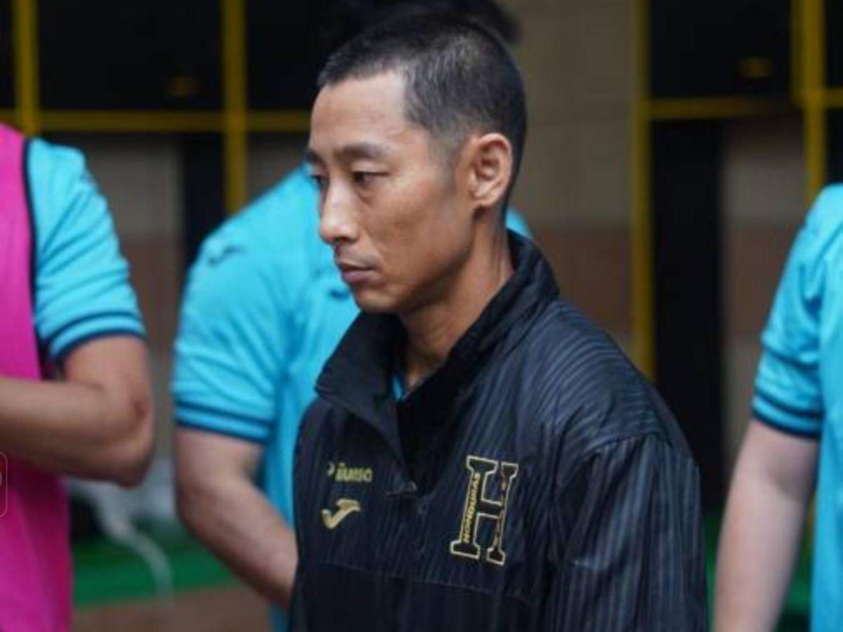 Supremo se retira de la Selección de tiktokers y señala a un influencer