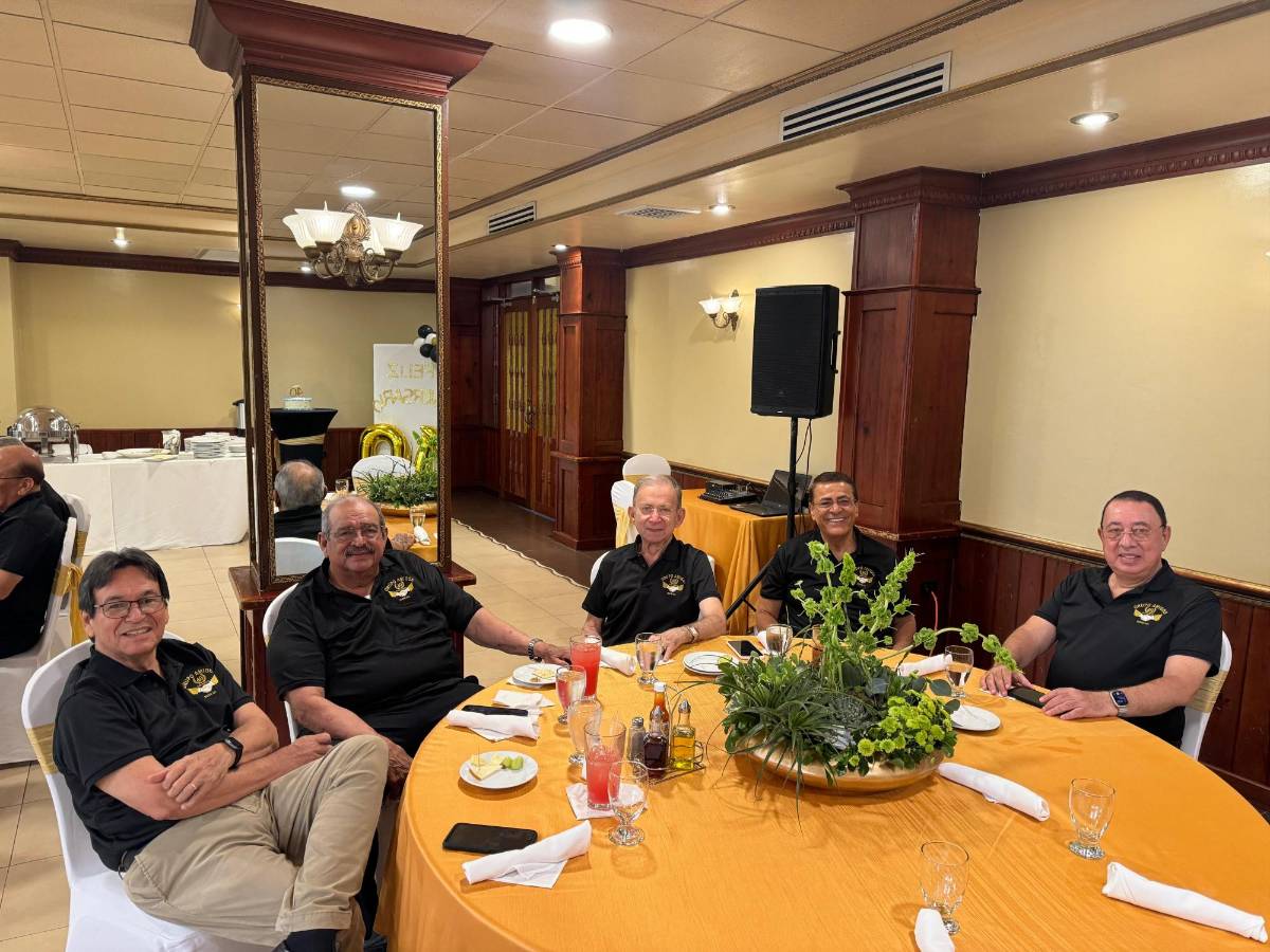 Mario Lara, German Salgado, Jorge Canahuati Hoch, Alfonso Godoy y Jorge Dubón.