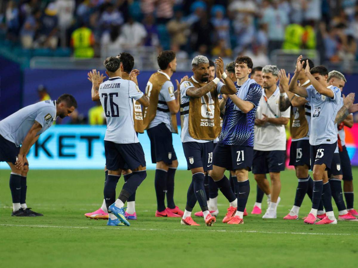 Bielsa señalo a los culpables de la eliminación de Uruguay: “Me dejaron solo”