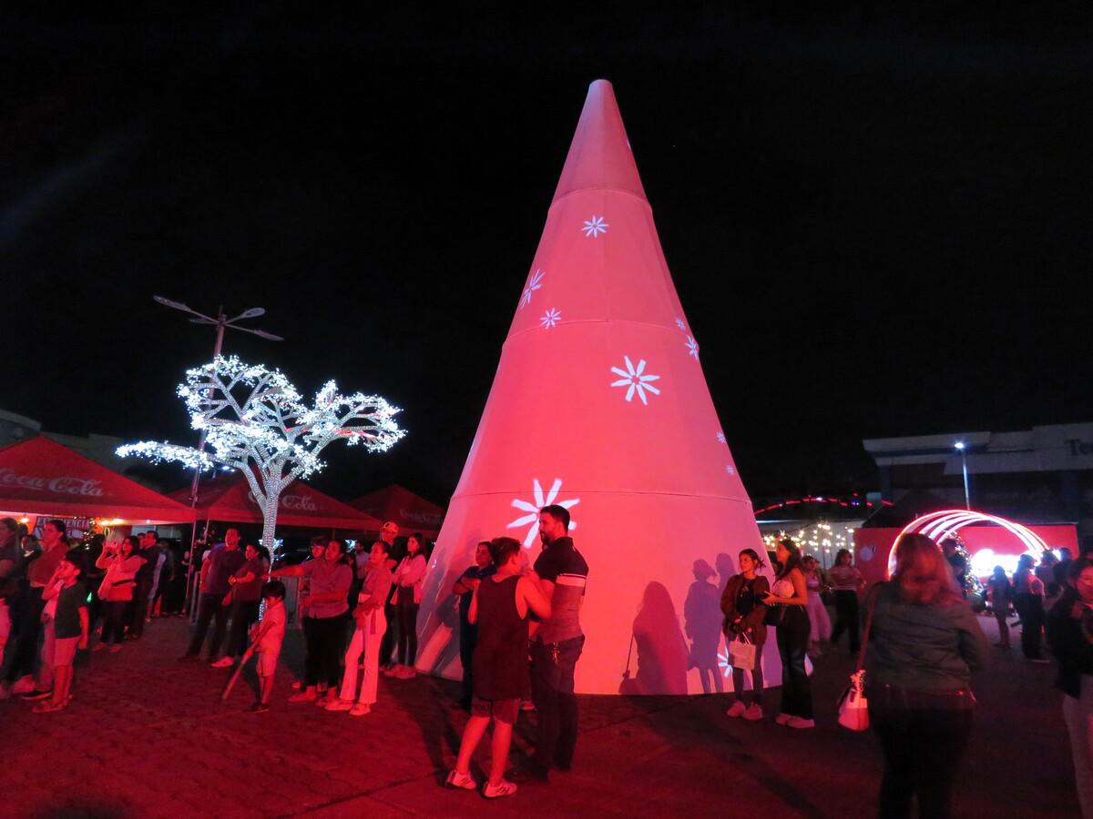 Villa Navideña Coca-Cola un regalo previo a la Navidad