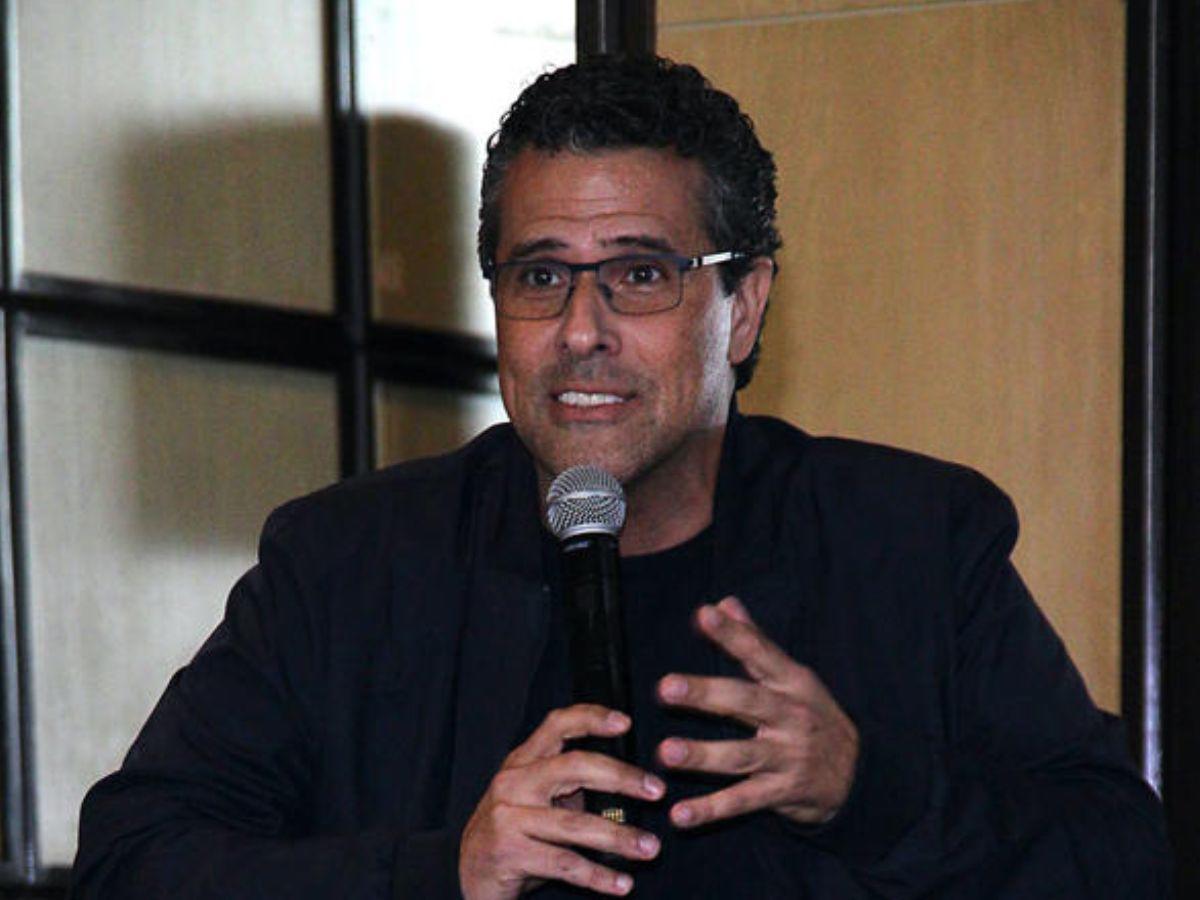 Marco Antonio Regil lanza duras críticas a Florinda Meza y Chespirito por su romance