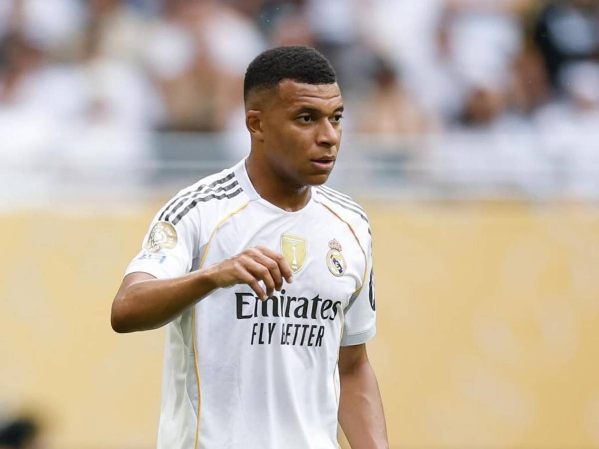 Escándalo: Mbappé se hartó de tres jugadores del Real Madrid por una razón