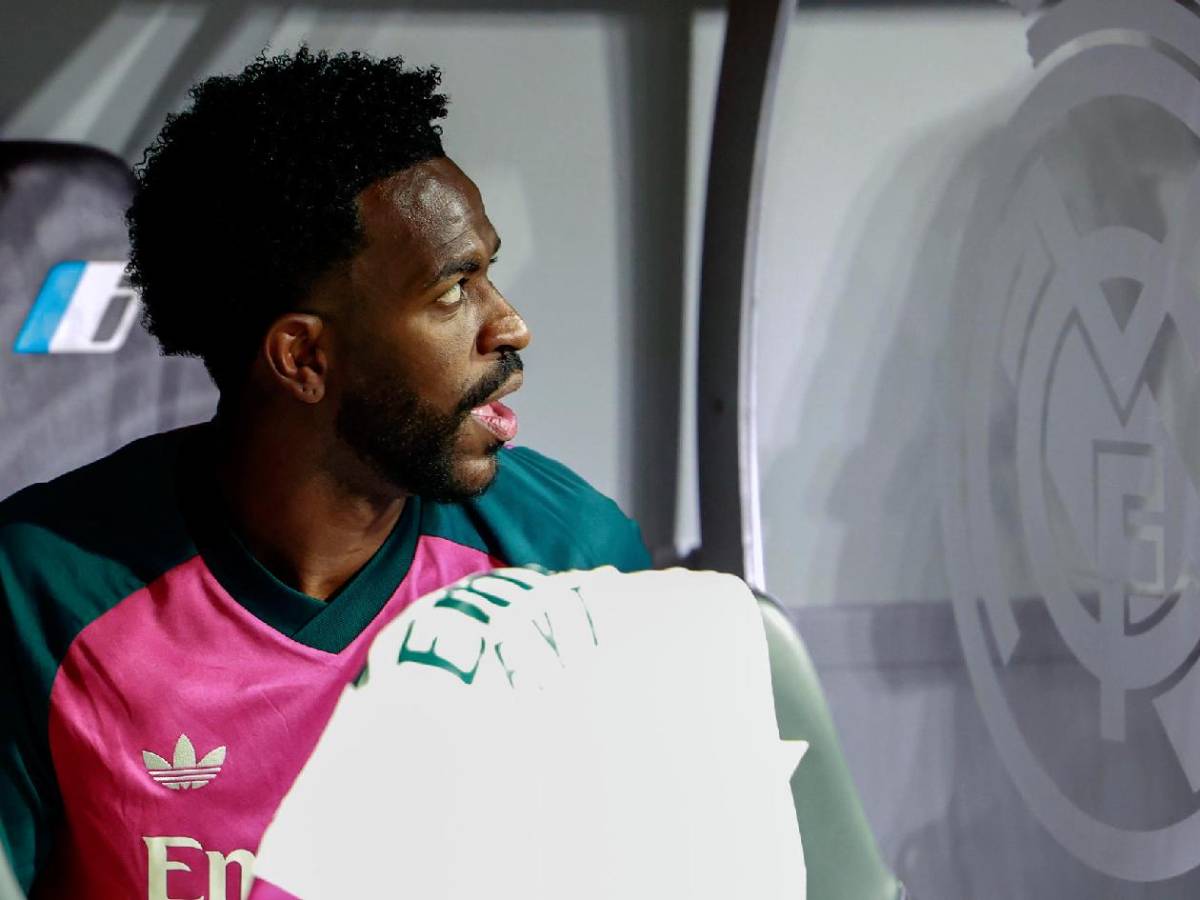 Revelan lo que dijo el VAR antes de insólita expulsión de Vinicius y el acta arbitral