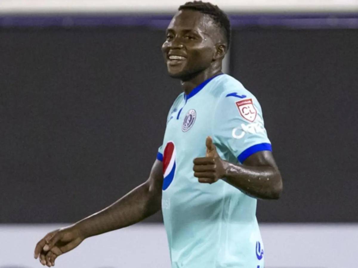 Mercado: Olimpia ficha a ex Real España, locura por Luis Palma y Espina lleva leyenda al Victoria