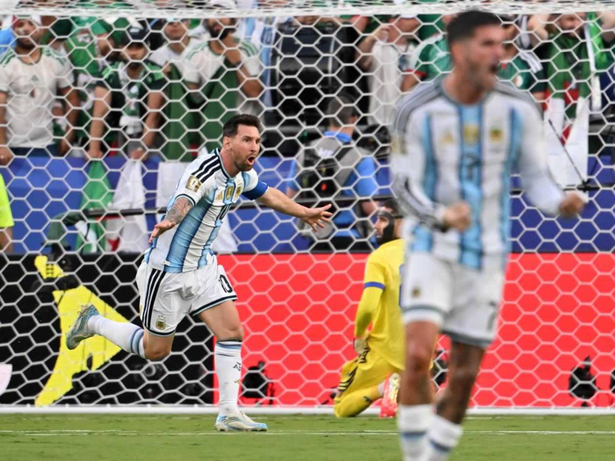 Show de Messi, su llanto, errores del VAR en Argentina - Argelia y Antonela robó miradas