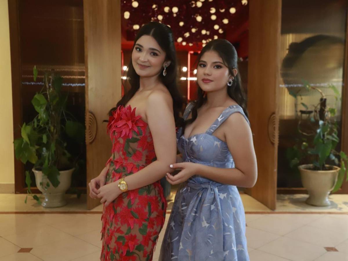 Celebran desayuno los futuros bachilleres de la Escuela Episcopal el Buen Pastor