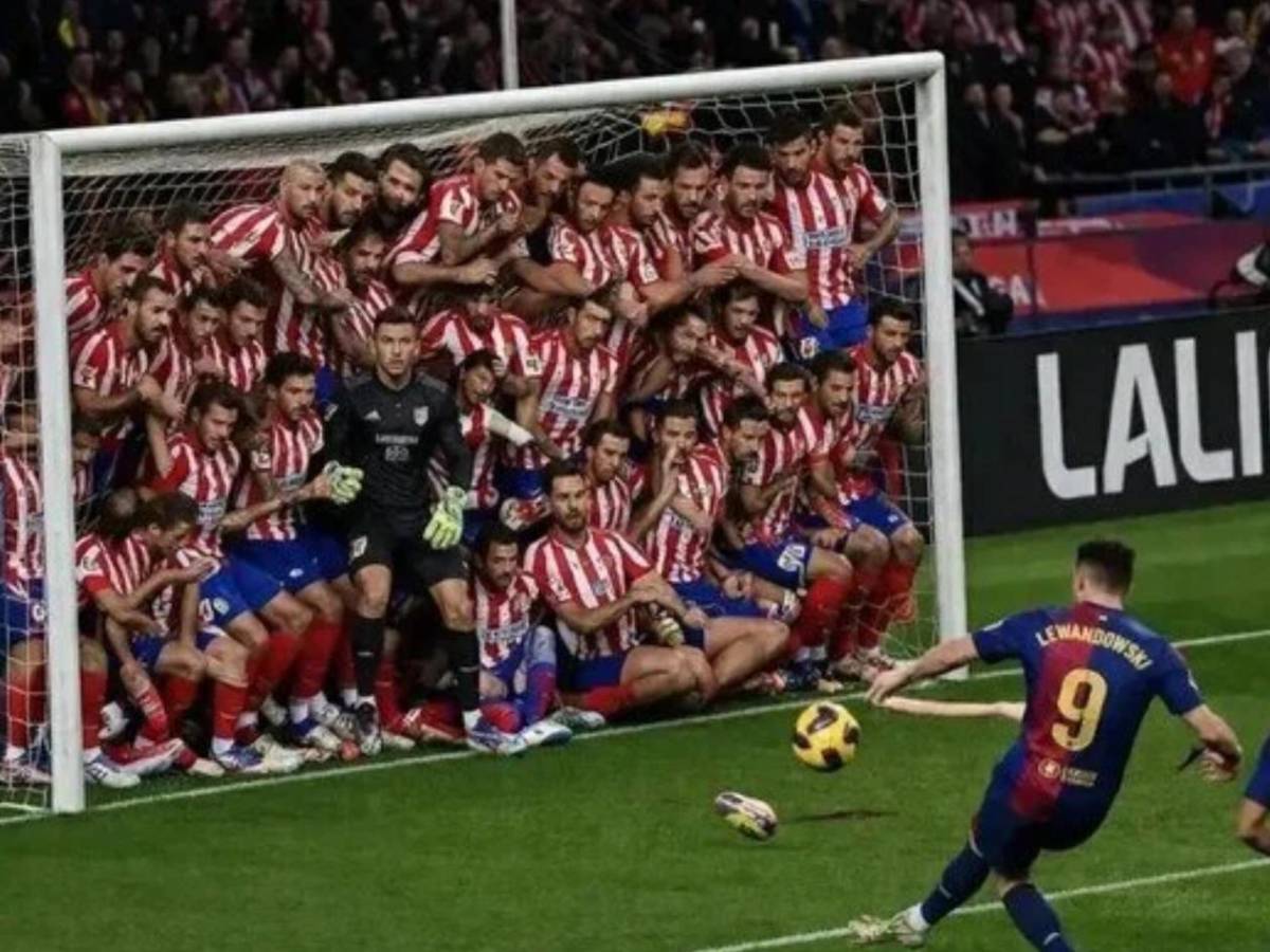 Barcelona recibe ácidas burlas tras ser eliminado de la Champions League