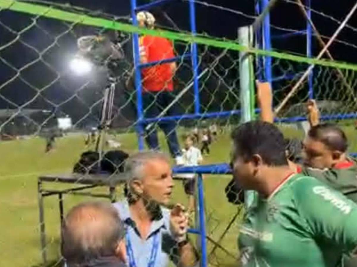 Polémica: Enfrentamiento entre Lavallén y aficionado del Marathón y así terminó todo