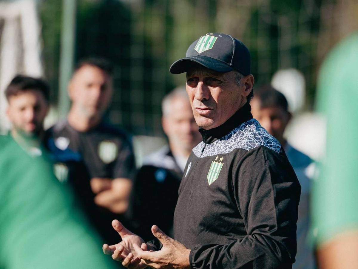 Troglio y Auzmendi la pasan mal tras estallar escándalo en Banfield: La paz no llegará